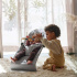 BabyBjörn Babysitter Bliss Petal Quilt Light Grey Cotton i gruppen Kampanjer / Babybjörn upp till 20% hos Bonti (BABJ6224)