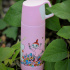 Mumin Äng Termos 350 ml Rosa i gruppen Babytillbehör / Äta och mata / Termosar hos Bonti (RAST6529)